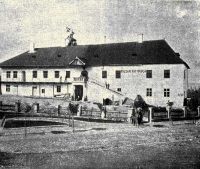 A desi polgri fiiskola, a Bthory s Rkczy-fle hz.